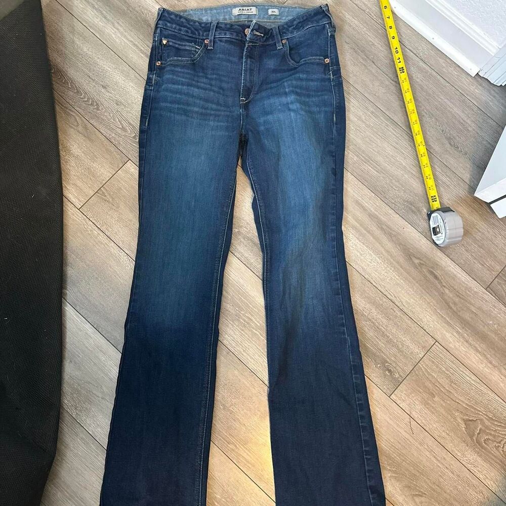 Ariat R.E.A.L. Denim Jeans Size 32L